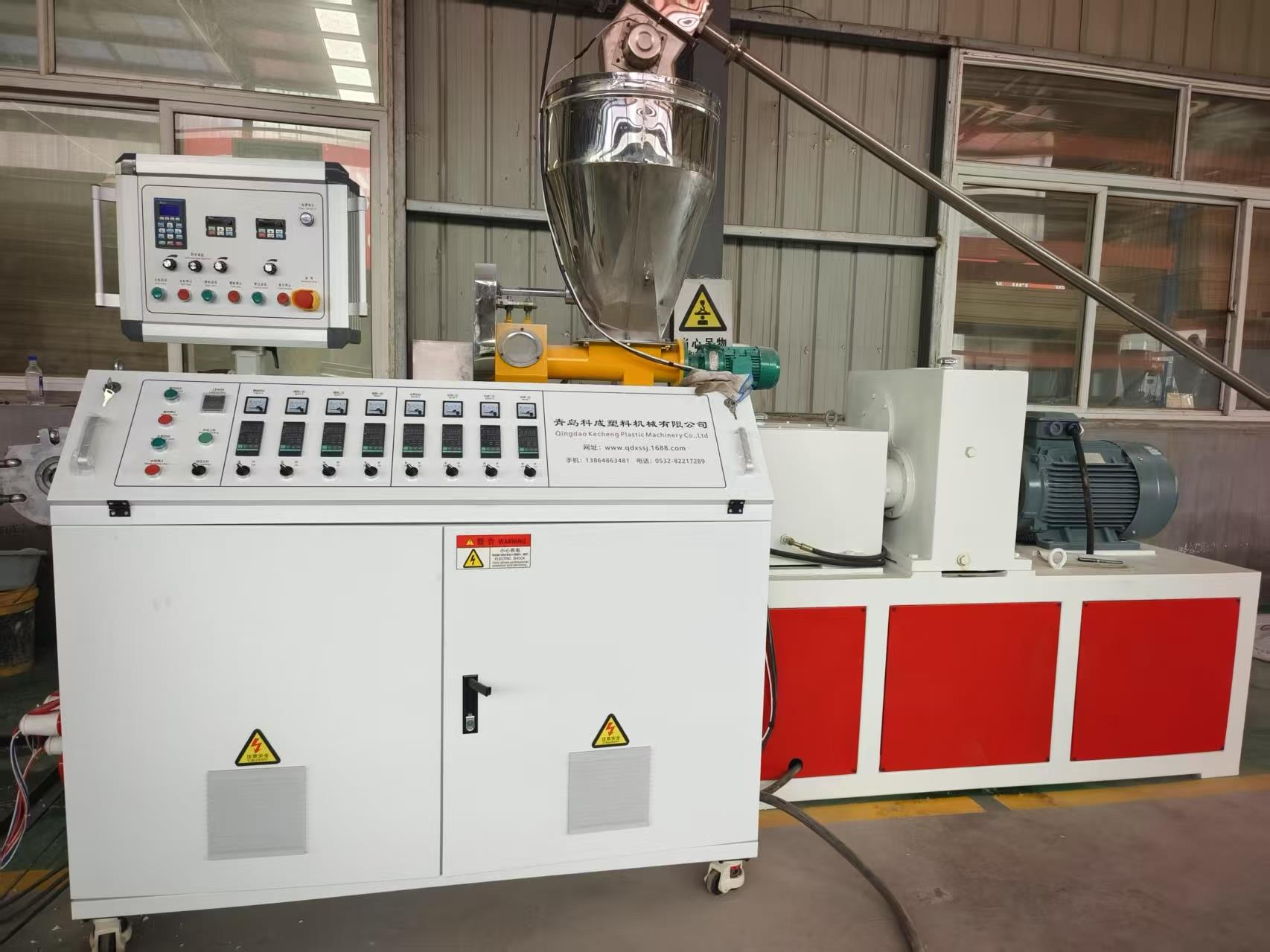 揭秘高效能塑料管材生产线：从原料到成品的精密之旅